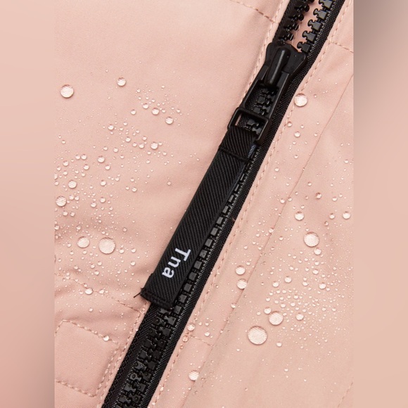 Aritzia TNA The Powder Parka ™ Short in Fawn Pink - Picture 10 of 10